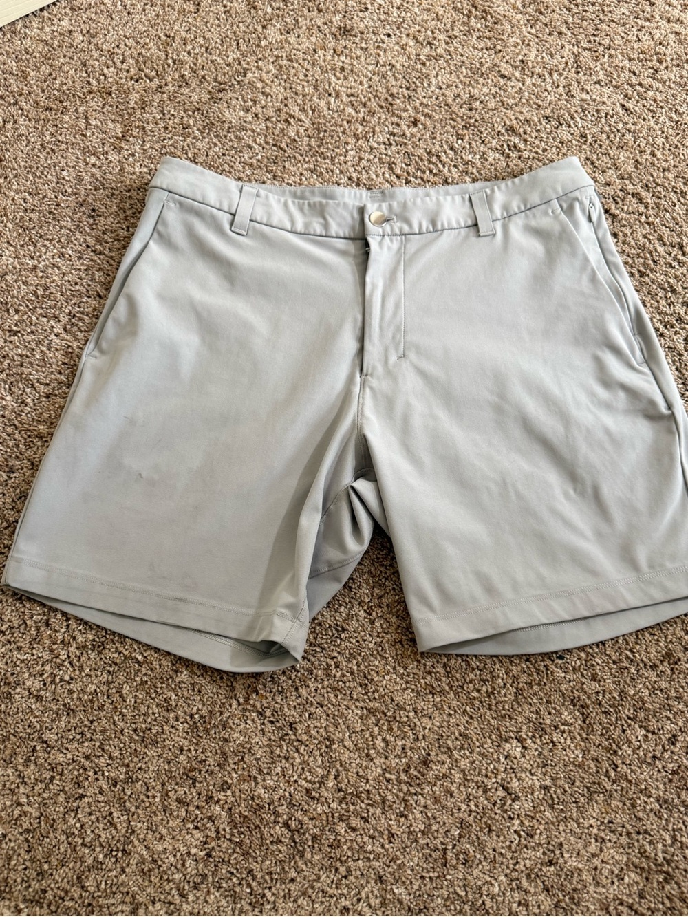 Lululemon Men’s Gray Golf Shorts Stretch Performance Waist 34
